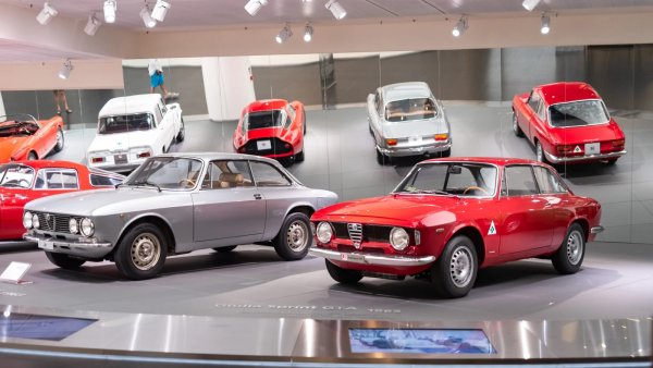 Alfa Giulia Sprint GT и Sprint GTA